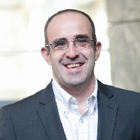 Valentin Carrera miembro del claustro de CES